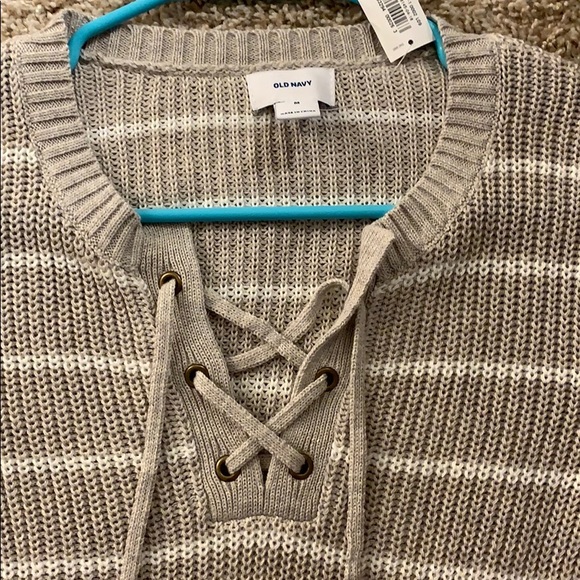 Old Navy Gray Striped Bell Sleeve Sweater, M, BNWT - Picture 2 of 5